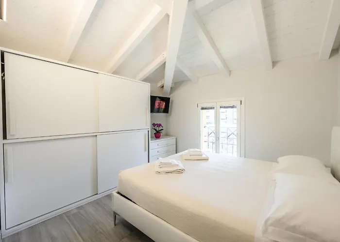 アパート Turrini